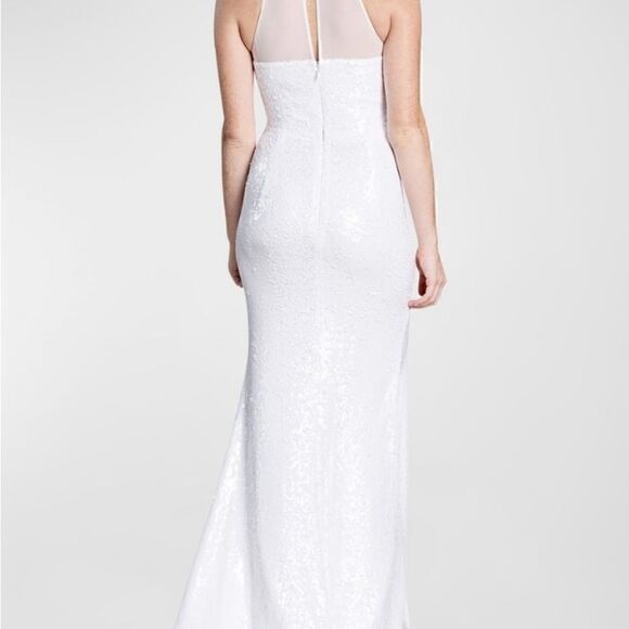 Dress the Population - Picture 3 of 15